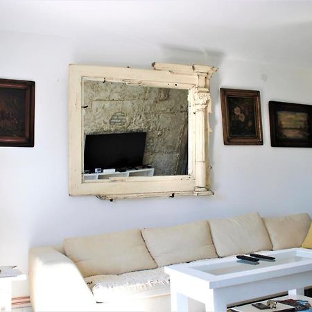 Appartement Mala Oaza à Čačak Extérieur photo